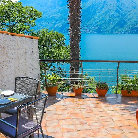 Casa Roccia Apartment Pino Lago Maggiore