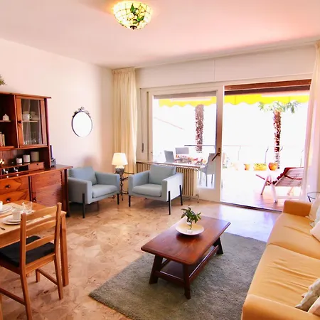 Casa Roccia Apartamento Pino Lago Maggiore